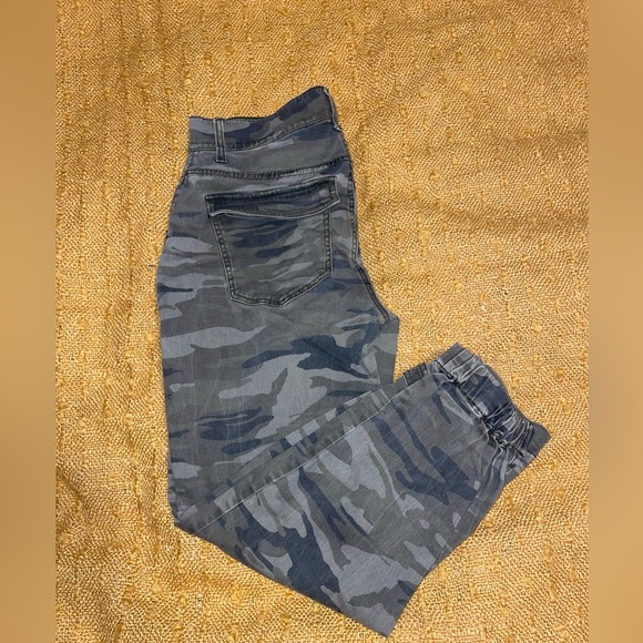 Express Denim - Camo Express Pants
